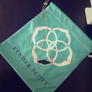 Kendra Scott Beth Pendant